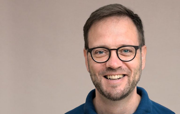 Porträtfoto von Winfried Heymann